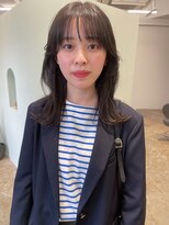 ユー(yew)&nbsp;レイヤー　ナチュラルレイヤー　レイヤーミディ　顔周りカット