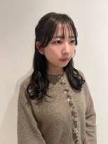 フォークロア 本店(Folk Lore)&nbsp;オリーブ系カラー/ハーフアップアレンジ