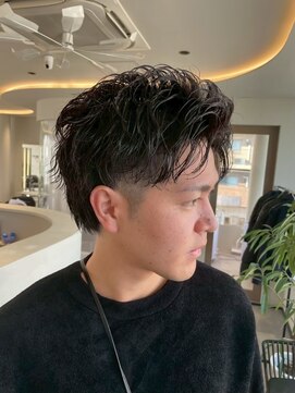 ビビバイベル(BiVi by BHEL) 三重桑名ニュアンスパーマフェザーパーマ緩めセンターパートヘア