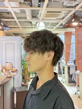 メンズサロンバムオム 名古屋栄店(MEN’S SALON BAMM HOMME) ツイストスパイラルでシャープに!