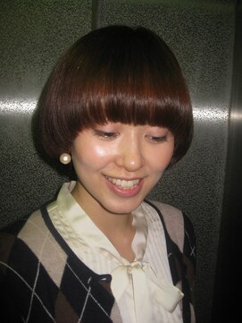 ホワッツニュー 野方店(WHAT'S NEW) サッスーンカット、マッシュルームスタイル