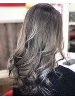 ２丁目３番地美容室&nbsp;MOMOTARO　【Wカラー＆ハイライト】透明感グレージュ