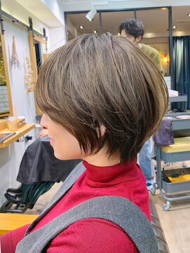 アヴァロン(AVALON) 【mag ginza】絶壁解消!!横顔美人なオトナのショートボブ21