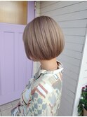 ハイトーンミニボブ