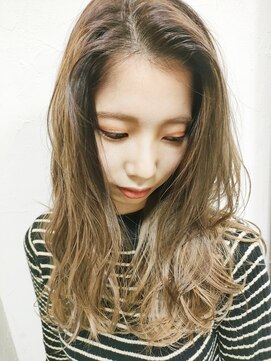 ケーゼット(KZ) ゆるふわロングレイヤー×バレイヤージュゆ