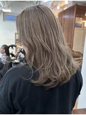 白髪ぼかしハイライト×グレージュカラー