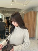 <入佐ひなの>セミロングレイヤーにオリーブグレージュ