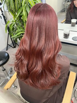 オグジュアリー 表参道(aux.) Akari