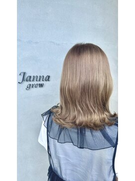 ジャンナ グロー(Janna grow) オリーブベージュ