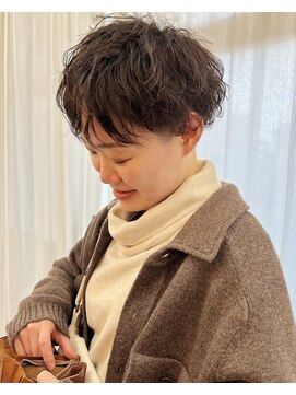 ヌニル(nunill) スパイラルパーマ