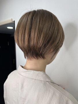 ウィローズ(WILLOW'S) 大人可愛いひし形ハンサムショートボブ前下がり