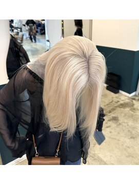 ヘアーブレイス(hair brace) ムラシャンのみ　ホワイトブロンド　stylist聖斗