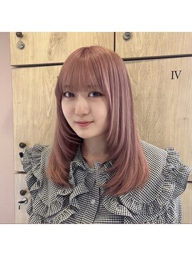 ロング顔周りレイヤーカットシャギーブリーチピンク