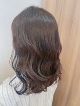 ユキオグループ グラン(yg GRAN) 20代30代40代☆大人可愛い・インナーカラー・イヤリングカラー