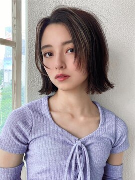 ラルユー 金山(LallYou) レイヤーで軽やかに魅せるボブスタイル