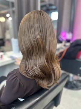 ジュエム(jouerm) 寒色明るめベージュカラー♪♪