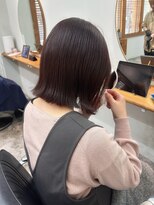 エニエンメイクス 立川(ENIEN MAKE'S)&nbsp;外ハネボブ、切りっぱなし、ボルドーカラー