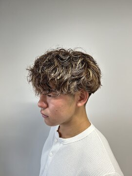 イッヒ 茅ヶ崎(IHHI) フリックパーマ/ハイライト/外国人風パーマ/スペインカール