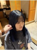顔まわりレイヤー×ネイビー