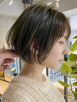エリマ 調布(elima) ショートヘア顔周りレイヤーブリーチダブルカラーショートボブ