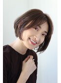 艶のある、上品カジュアルなボブ