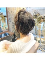 ジュエ (jouer) 小顔レイヤーショートヘルシースタイル大人かわいい