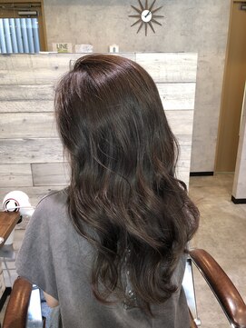 エスト(est) 【est 新宿】NUDIE ウェーブ×ロング×美髪×髪質改善