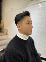 メリケンバーバーショップ フクオカ(MERICAN BARBERSHOP FUK)&nbsp;かき上げヘアショートレイアーくせ毛風パーマコンマヘアS94
