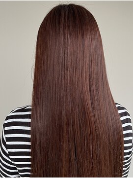 ヌーク(nuuk) 髪質改善で魅せる大人の艶髪