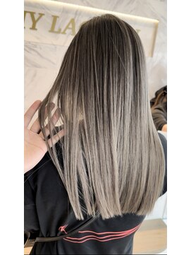 マイラグーン(MY LAGOON) ダブルカラー/バレイヤージュ/白髪ぼかし/韓国風ヘア/髪質改善