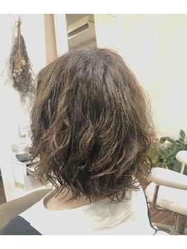 ティティーサッポロ(tity sapporo) レイヤーパーマ