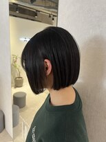 ニカ(NIKA) 切りっぱなしボブ
