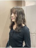 透明感ベージュ