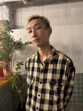 ソーレ(sole) yosukeベリーショートブロンド金髪スパイキーショート