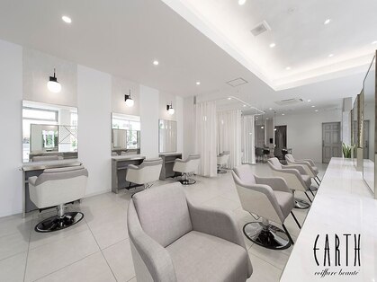 アース コアフュールボーテ 上尾店(EARTH coiffure beaute)の写真