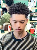 スペインカール/フェザーパーマ/メンズパーマ/テーパーフェード