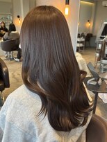 ケリーアン 太田(kelly.un)&nbsp;ヘーゼルベージュ / ベージュカラー / やわらかくみえるカラー