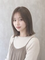 ソッカ(socca)&nbsp;切りっぱなしミディアムボブ