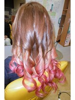 デザインヘアーピアジェ 八木店(DESIGN HAIR PIAGET)&nbsp;KIRARA今夏新作！４段階グラデーションカラー☆