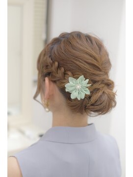 リサ 恵比寿(risa.) 編み込みのしためアップ