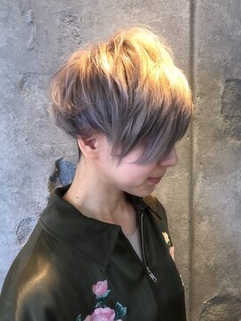 ヘアーデザイン ヴィフ(HAIR DESIGN vif) 【お客様スタイル】パールアッシュバレイヤージュ