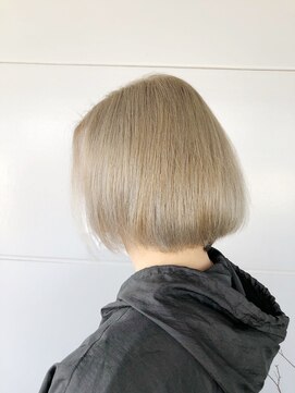 ヘアアンドメイク ムーア(Muuua) 人気☆ホワイトベージュ