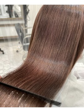 エスカーラ 表参道(THE ESCALA) @aidaman321/ゆるふわロング/センターパート/スイートAライン/