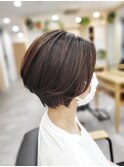 ショートボブ
