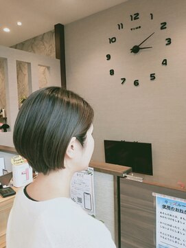 カミビトプラス 香芝店(KamiBito +plus) 耳掛けショート