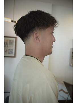 ジーン カットクラブ(GENE CUTCLUB) ツイストパーマ　フェード