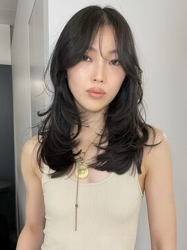 トイ(TOI) レイヤーカット/グレージュ