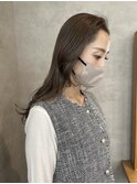 肌なじみが良いグレージュカラー