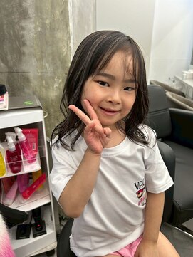 キング 高槻(K!ng) 縮毛矯正髪質改善ハイライトレイヤーカット枚方美容室エクステ