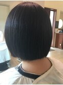 ショートボブ